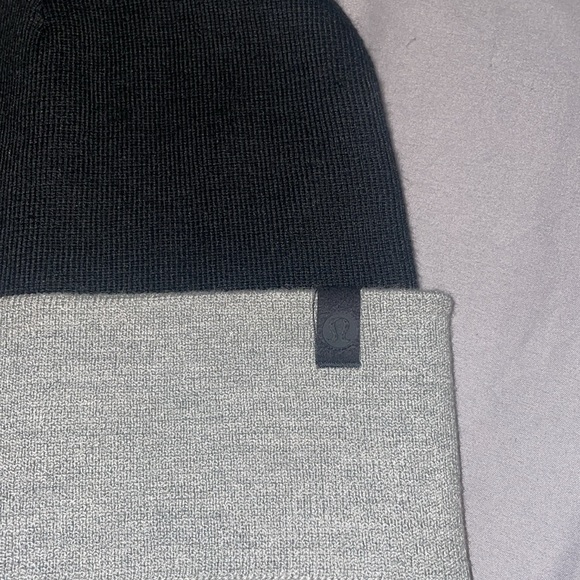 Lululemon beanie - Picture 2 of 3